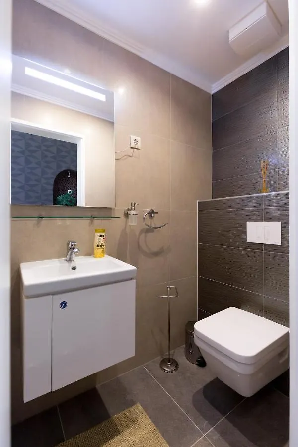 Luxury Dream Home At The Basilica 3Br/2Bath Budapest Apartment