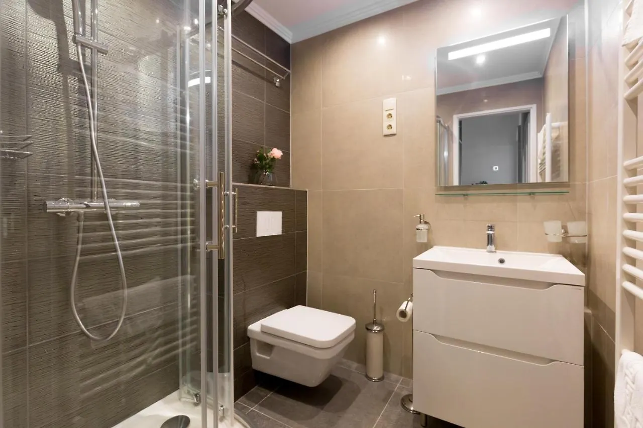 Luxury Dream Home At The Basilica 3Br/2Bath Budapest