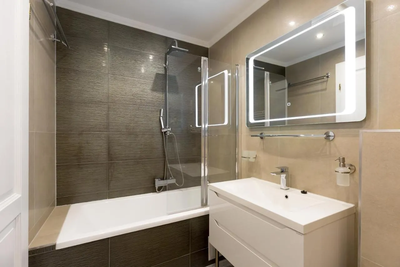 Luxury Dream Home At The Basilica 3Br/2Bath Budapest 0*,